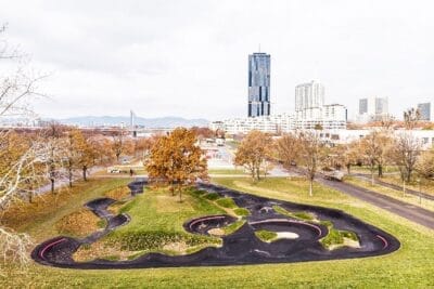 Pump track di Base