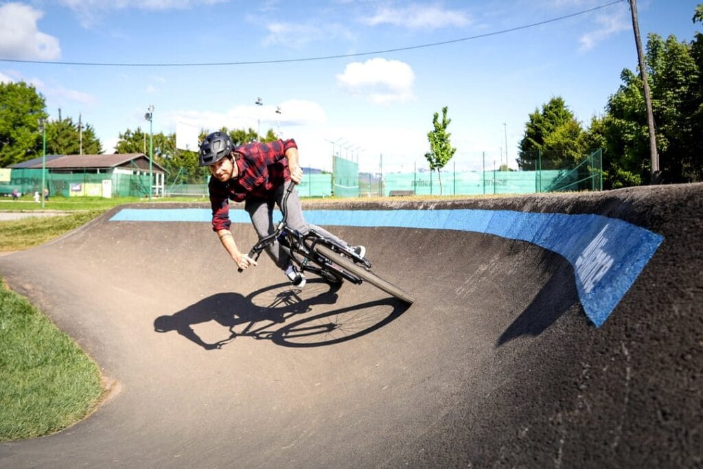 V 10 korakih do pumptrack poligona