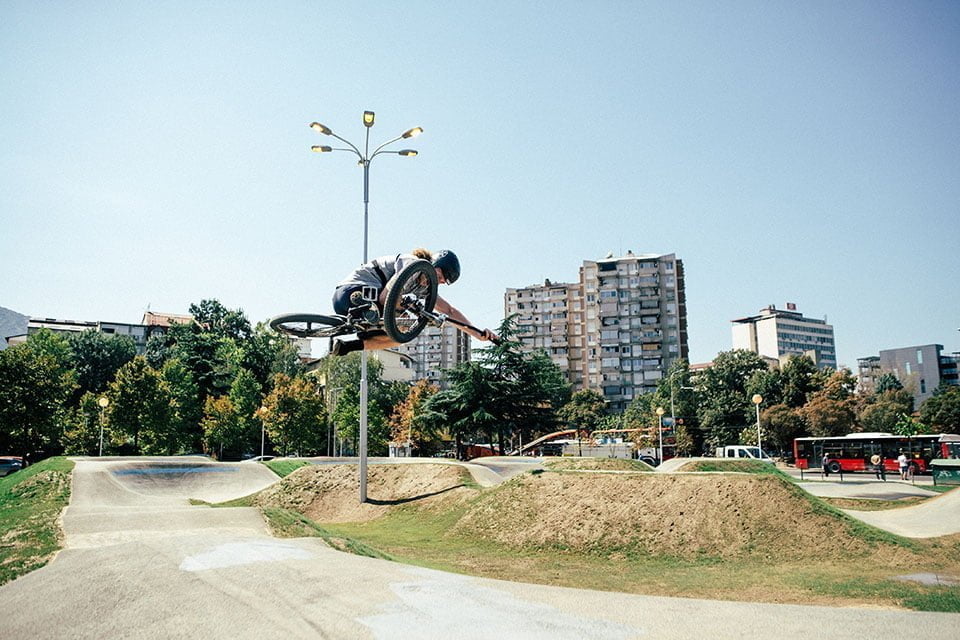 Pump track Skopje / https://www.alliancease.com/wp-content/uploads/MK_Skopje-4.jpg